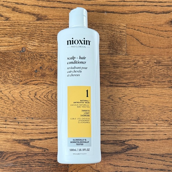 Nioxin Other - Nioxin 1 Scalp + Hair Conditioner - White